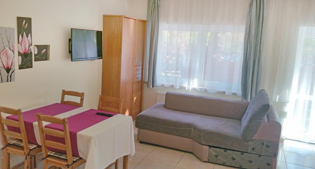 Apartamenty I Pokoje Przy Parku Jelenia Gora Oda fotoğraf