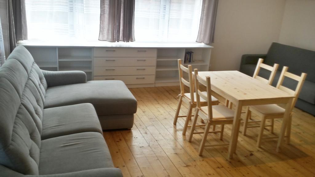 Apartamenty I Pokoje Przy Parku Jelenia Gora Dış mekan fotoğraf